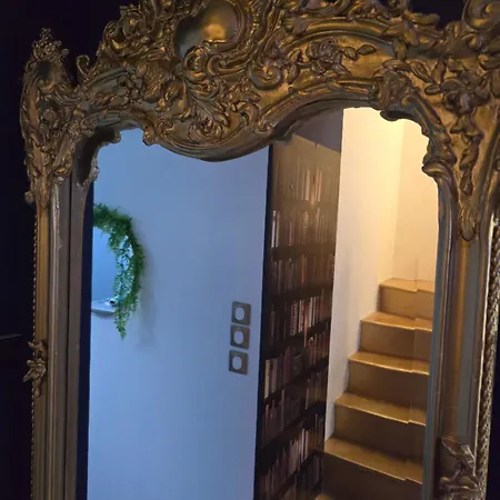 Liefdeshotel Maison Equipee Avec Petit Dejeuner Gratuit - Balneo- Sauna - Siege Massant Et Piece Secrete *