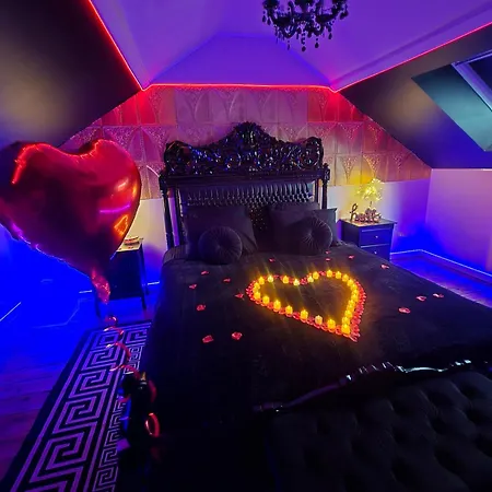 Love hôtel Maison équipée Avec Petit Déjeuner Gratuit - Balnéo- Sauna - Siège Massant Et Pièce Secrète *