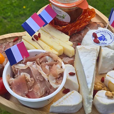 Liefdeshotel Maison Equipee Avec Petit Dejeuner Gratuit - Balneo- Sauna - Siege Massant Et Piece Secrete *