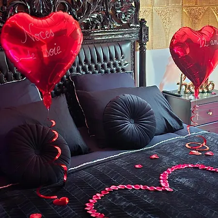 Maison Equipee Avec Petit Dejeuner Gratuit - Balneo- Sauna - Siege Massant Et Piece Secrete *